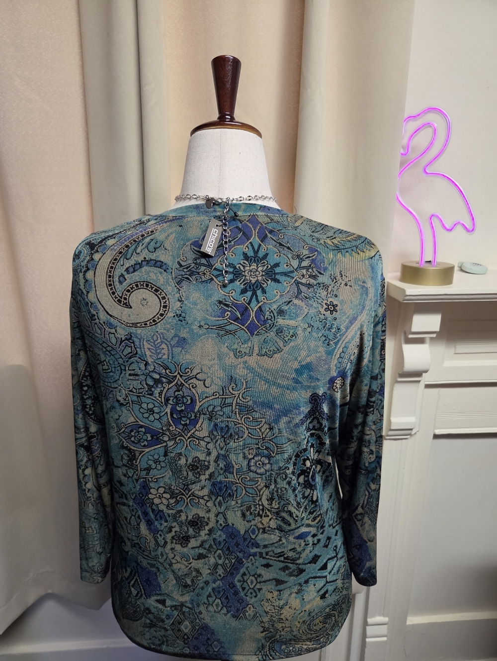 Chico's Travelers Teal Paisley V-Neck Top Size XL - Picture 3 of 7